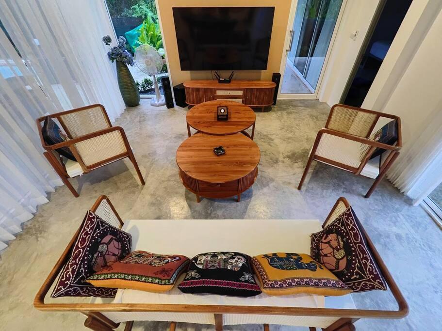 Villa Douce Thongsala Εξωτερικό φωτογραφία